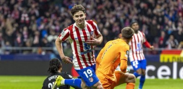 世界杯直播客户端更新-世体：巴萨追逐胡利安-阿尔瓦雷斯的最高预算为1亿欧元